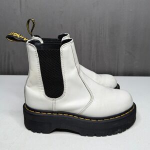 Dr. Martens 2976 Quad Chelsea Boots Women Sz 6 White Leather Platform Lug Sole